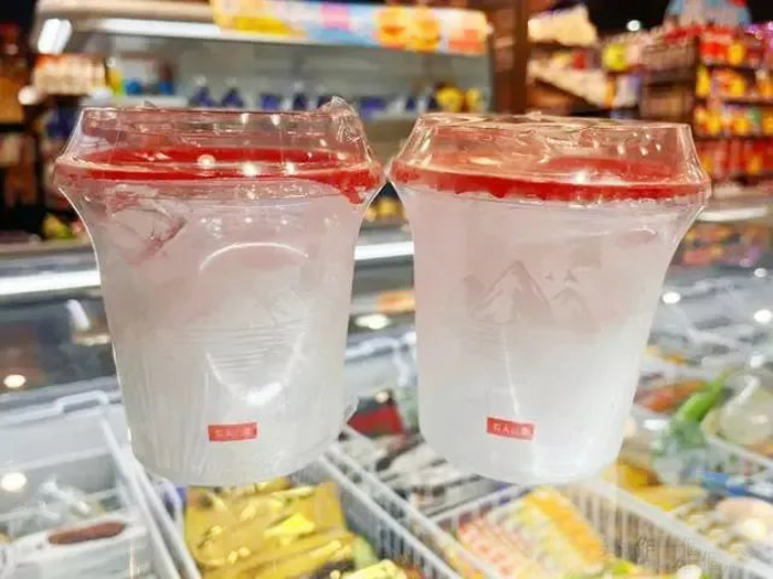 食用杯冰突然殺瘋了，原來背后的生意邏輯是這樣